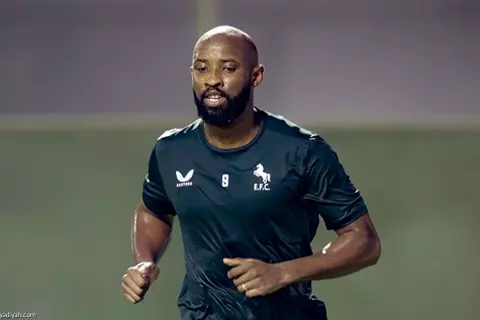 منافس كوكا.. ديمبيلي يغيب عن مباراة الاتفاق والأهلي في الدوري السعودي